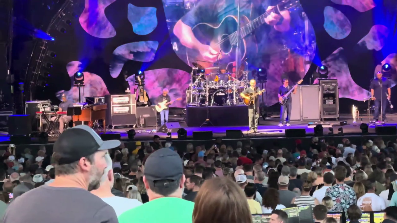 DMB Toronto 2025 (30)
