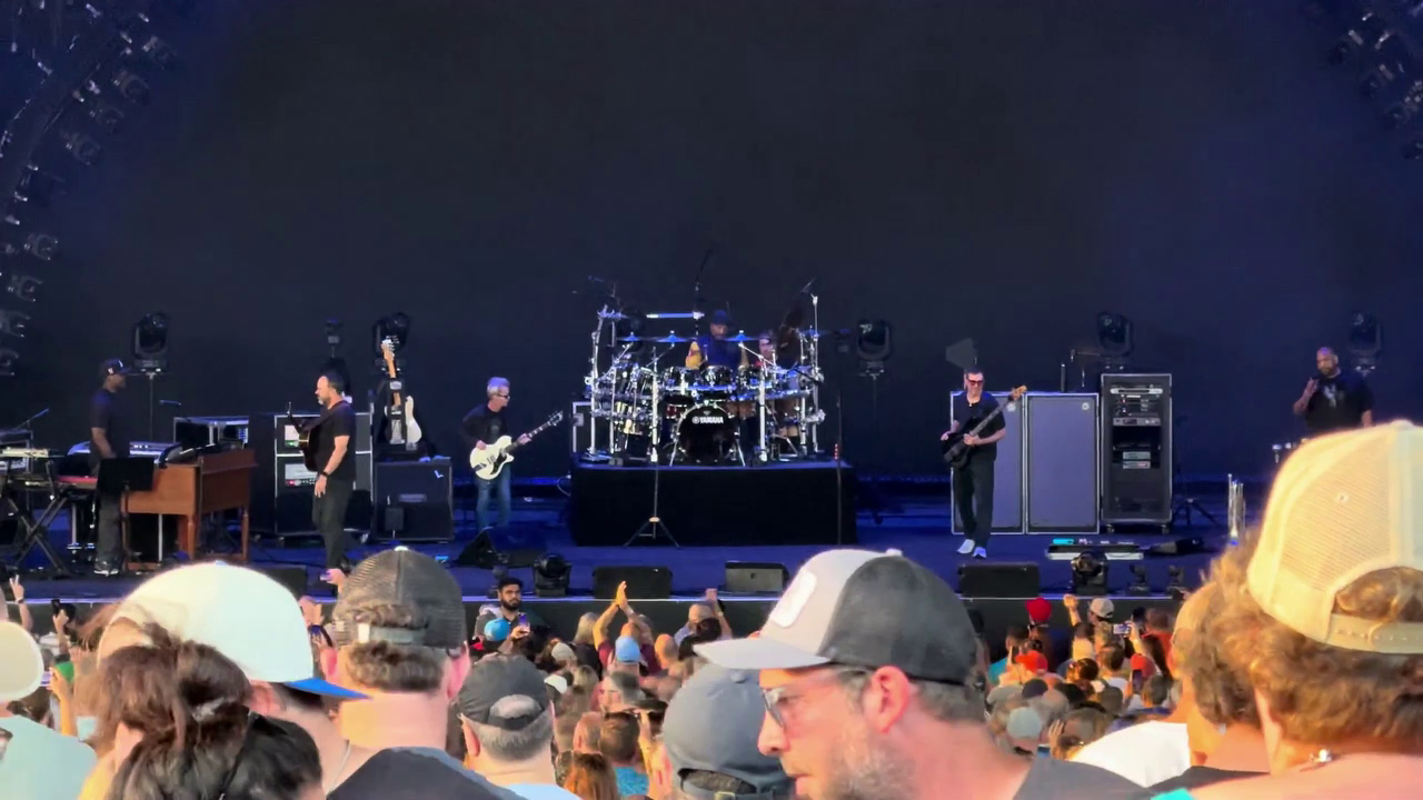 DMB Toronto 2025 (49)
