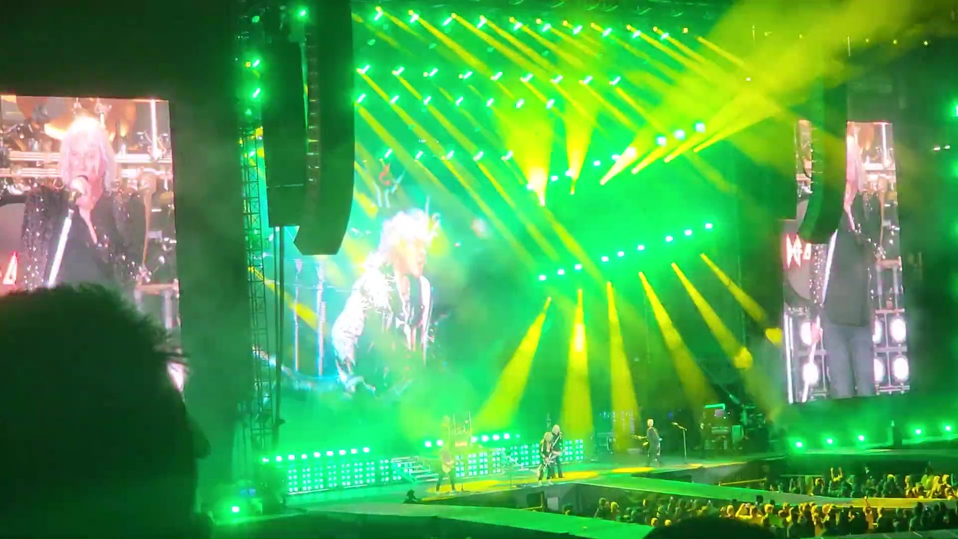 Def-Leppard-12
