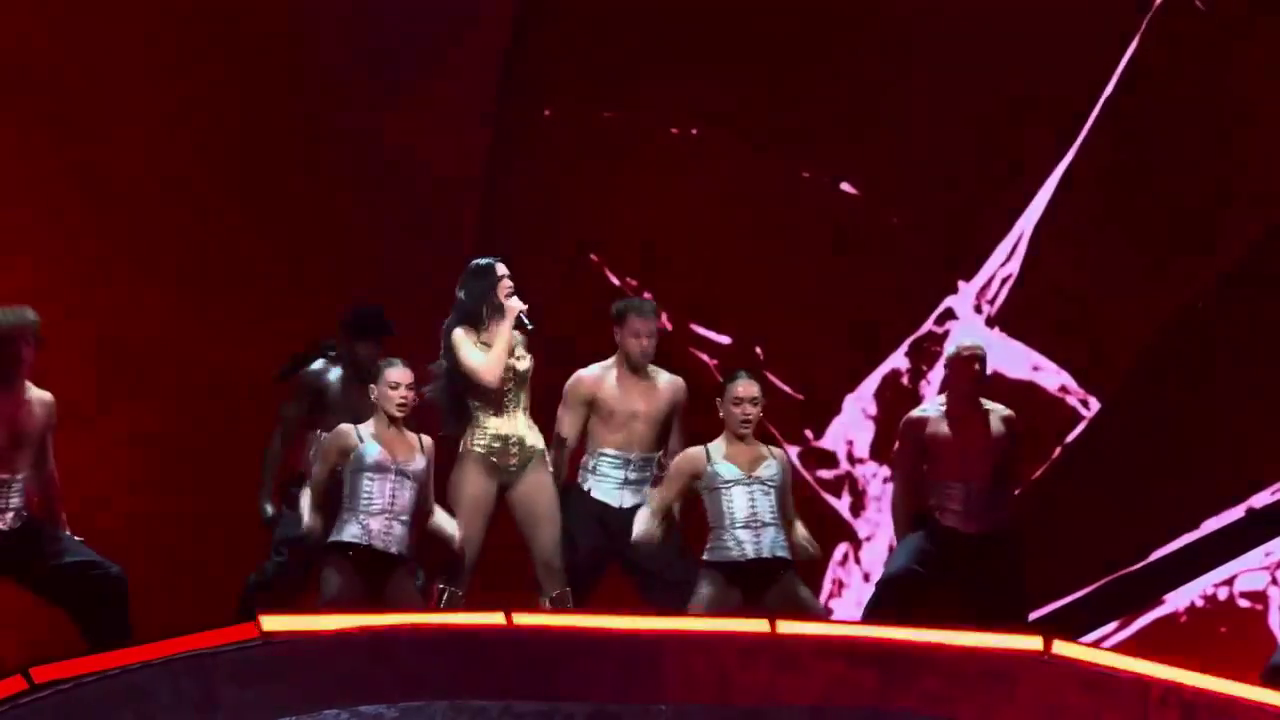 Dua Lipa Toronto 2025 (28)
