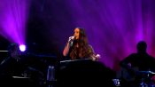 Alanis_Morissette_28229.jpg
