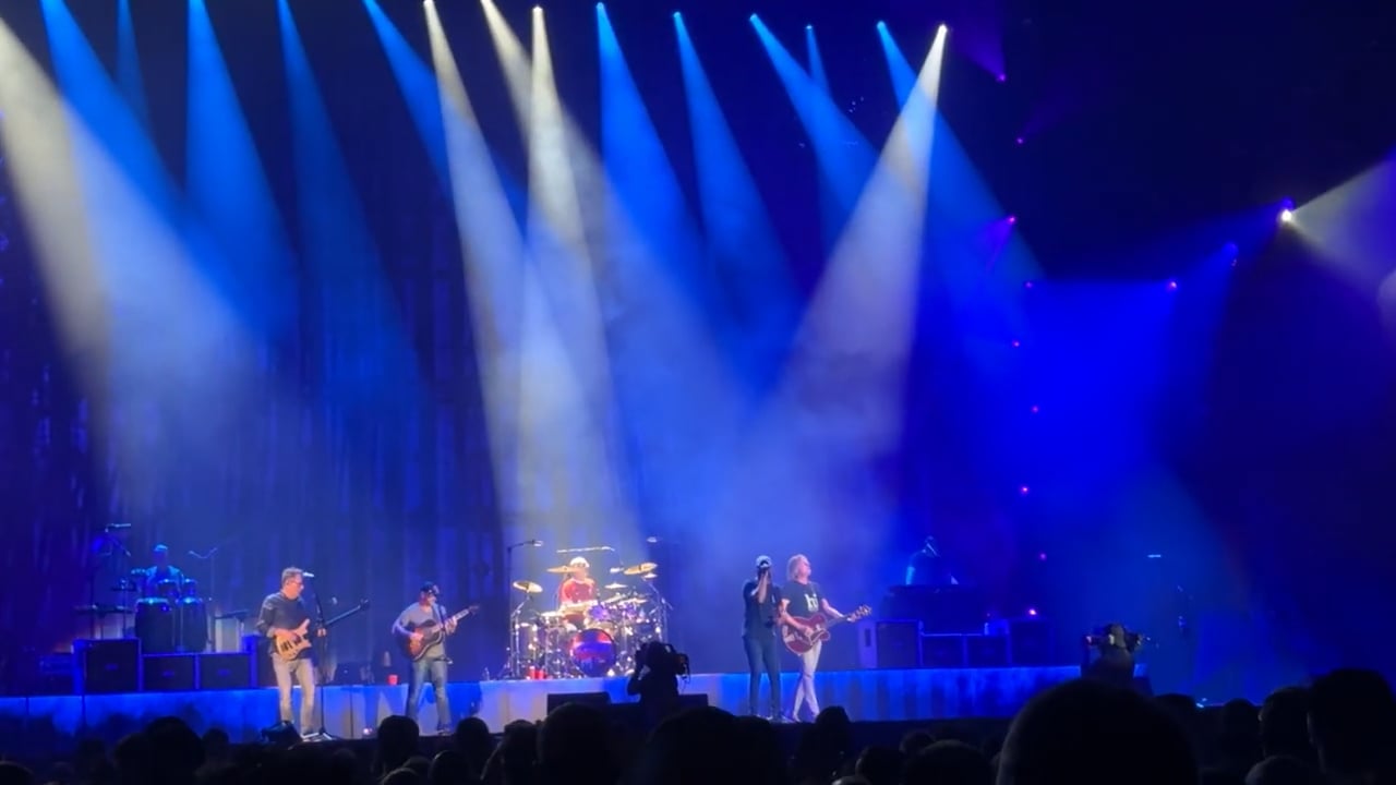 Hootie & The Blowfish – Fenway Park, Boston, MA – June 2024 (18)
