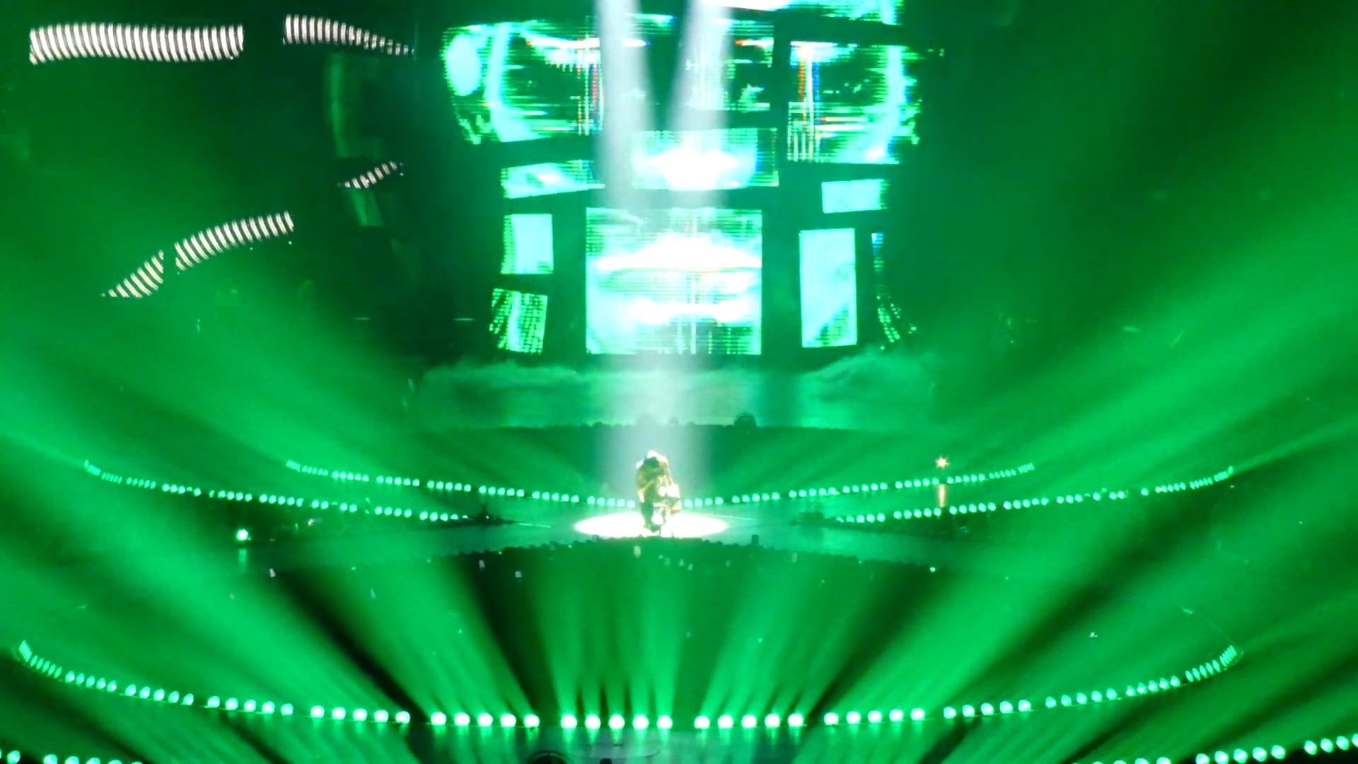 Katy Perry – Prudential Center, Newark, NJ – 2025 (3)
