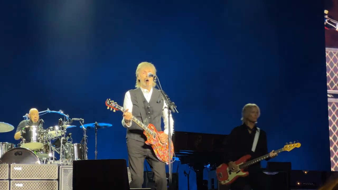 Paul McCartney at Acrisure Arena 2025 (18)
