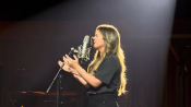Kelly_Clarkson_Vegas_2025_281529.jpg