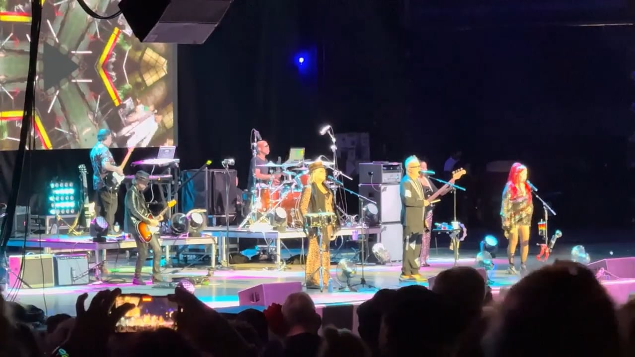 B-52s – Budweiser Stage – Toronto, ON, Canada – September 2025 (3)
