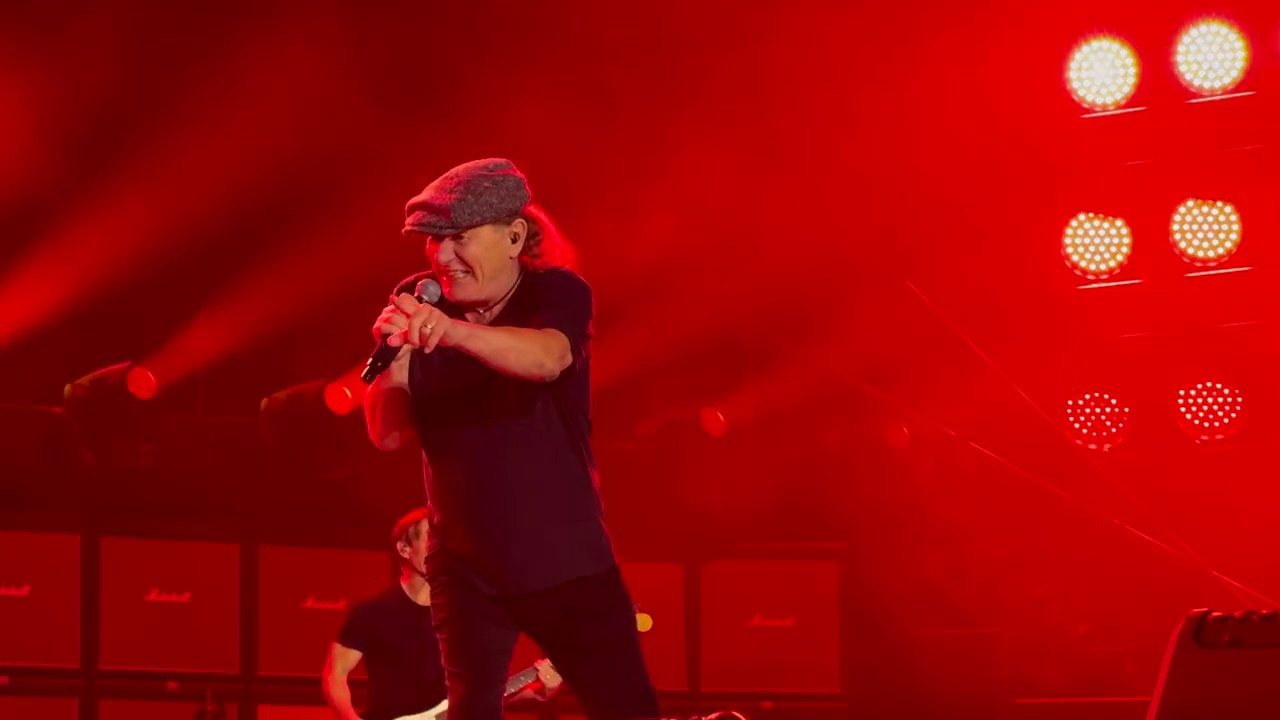 AC_DC-Rose-Bowl-2025-4
