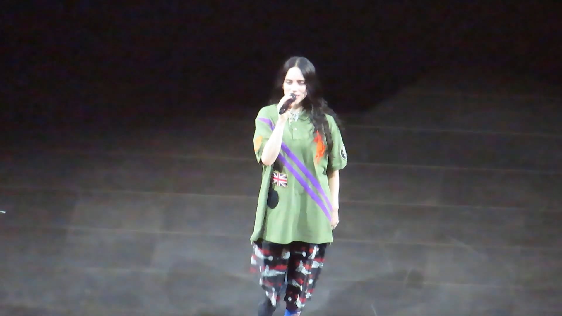 Billie Eilish – Kia Center – October 2025 (6)
