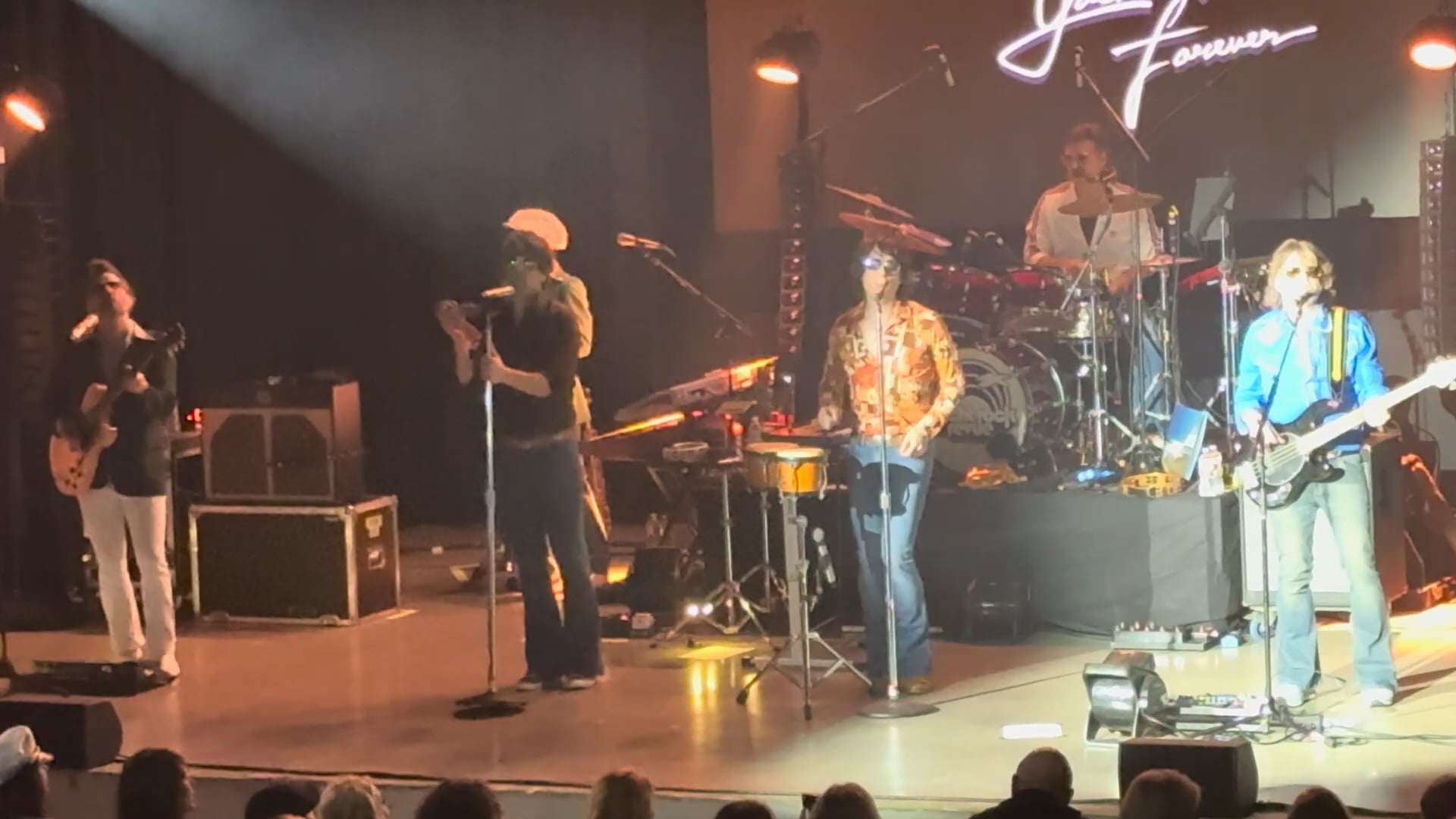 Yacht Rock Revue (12)
