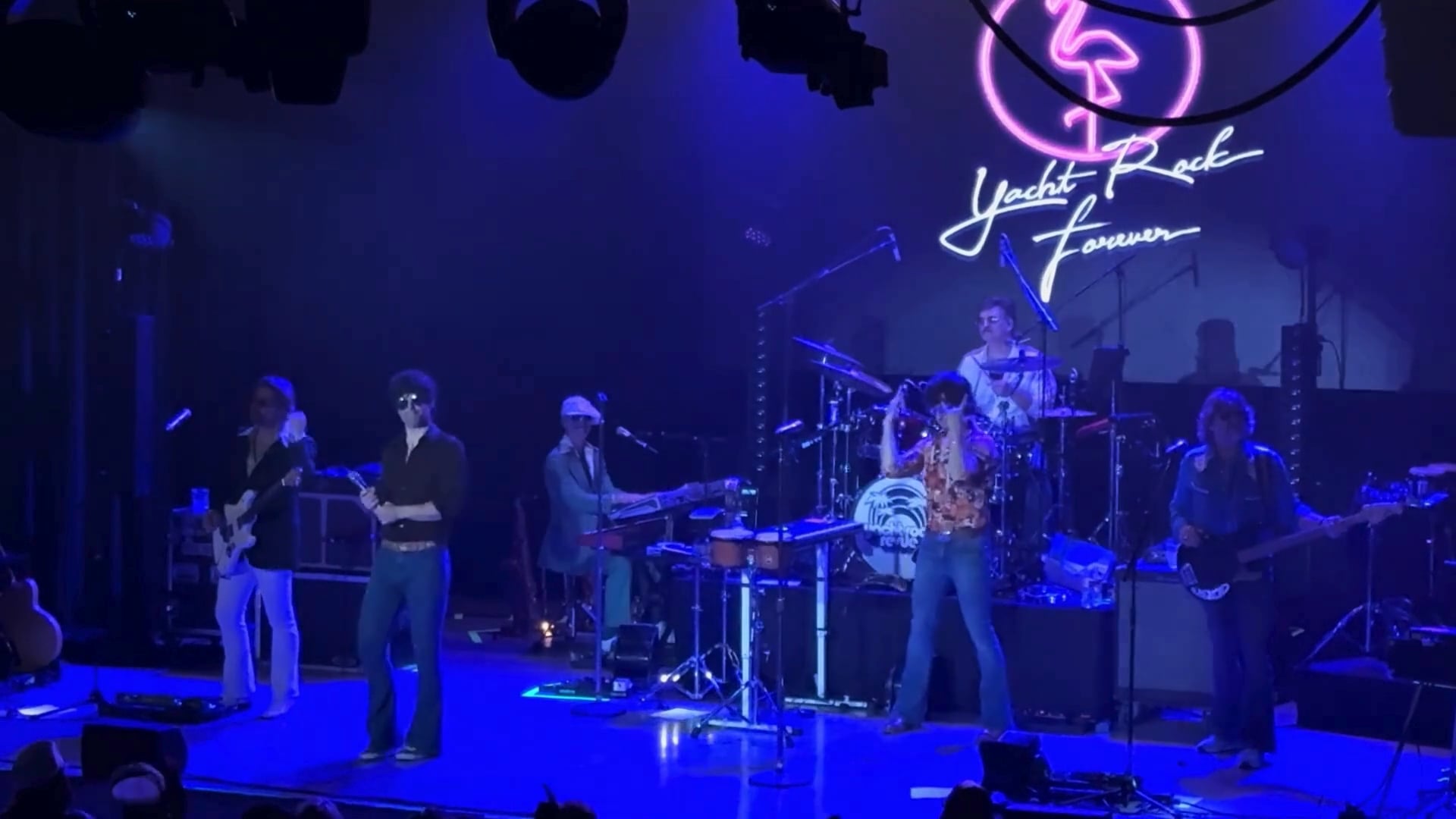 Yacht Rock Revue (8)
