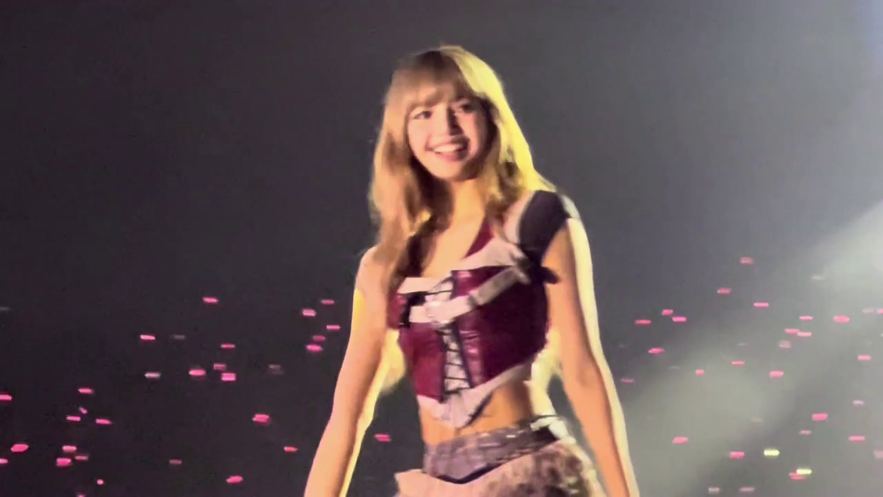 BLACKPINK Toronto 2025 (3)
