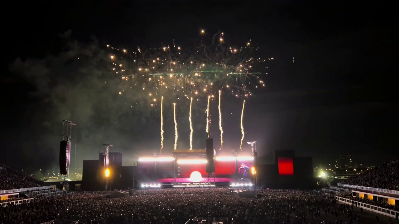 Oasis Toronto 2025 (13)
