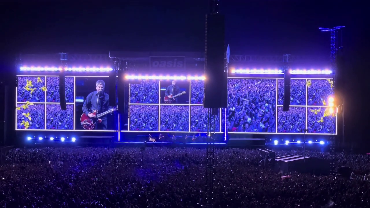 Oasis Toronto 2025 (4)
