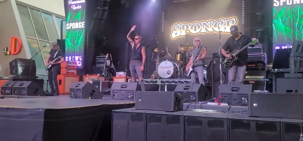 Sponge at Fremont Street Experience, Las Vegas 2025 (1)
