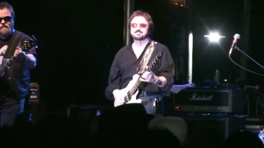Blue Oyster Cult (24)
