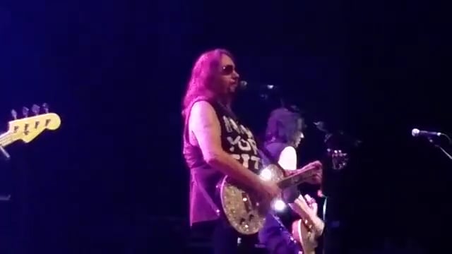 Ace_Frehley_2
