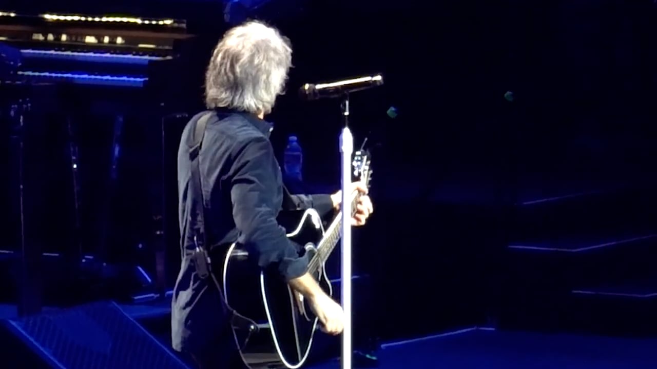 Bon Jovi (2)
